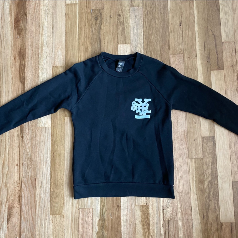 Y&R pull over